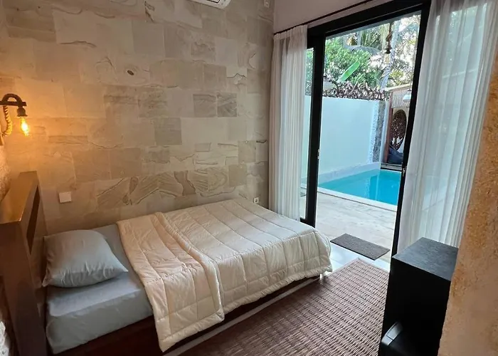 Villa El Bambo Gianyar 2br With Private Pool *