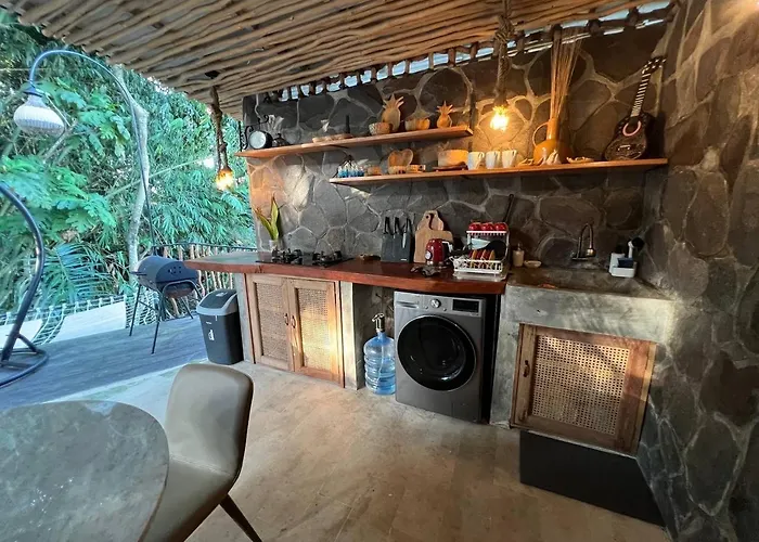 El Bambo Gianyar 2br With Private Pool Villa *
