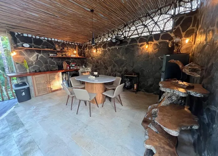 El Bambo Gianyar 2br With Private Pool Villa