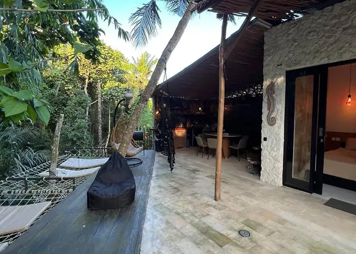 Villa El Bambo Gianyar 2br With Private Pool Keramas