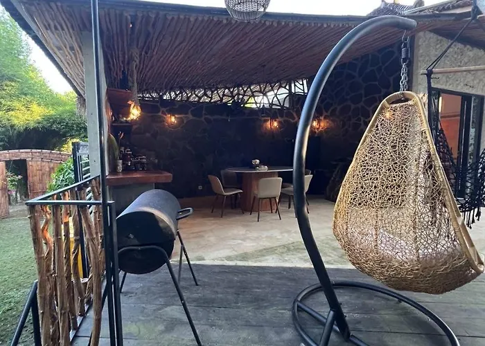 El Bambo Gianyar 2br With Private Pool Keramas