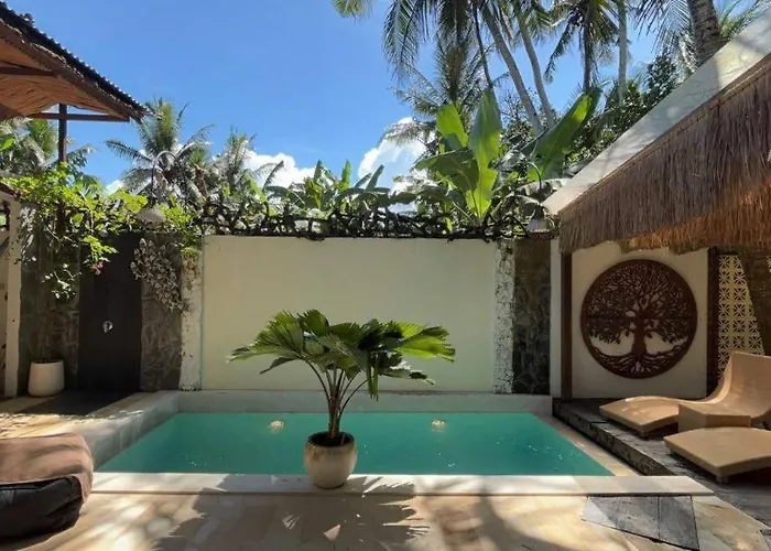 El Bambo Gianyar 2br With Private Pool Villa *