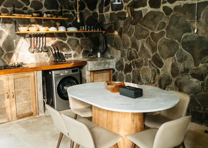 Vakantiehuis El Bambo Gianyar 2br With Private Pool *