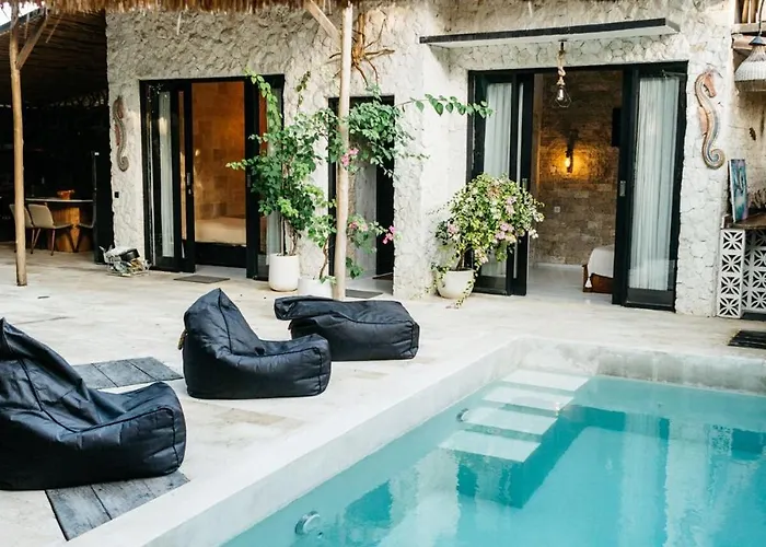 El Bambo Gianyar 2br With Private Pool Keramas