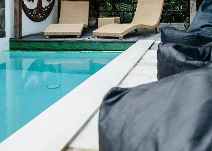 El Bambo Gianyar 2br With Private Pool Vakantiehuis Keramas