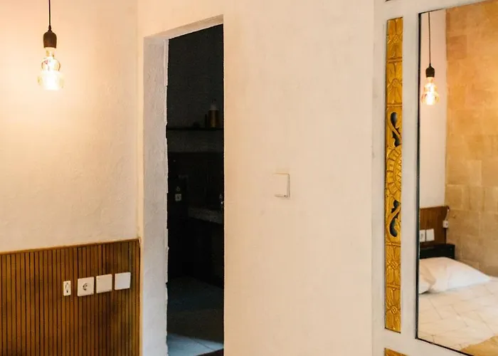 El Bambo Gianyar 2br With Private Pool Vakantiehuis